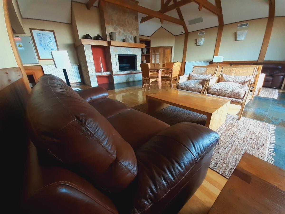 Hotel Y Cabanas Llanuras De Diana - Caja Los Andes Puerto Natales Dış mekan fotoğraf