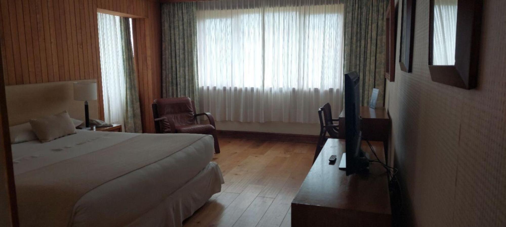 Hotel Y Cabanas Llanuras De Diana - Caja Los Andes Puerto Natales Dış mekan fotoğraf