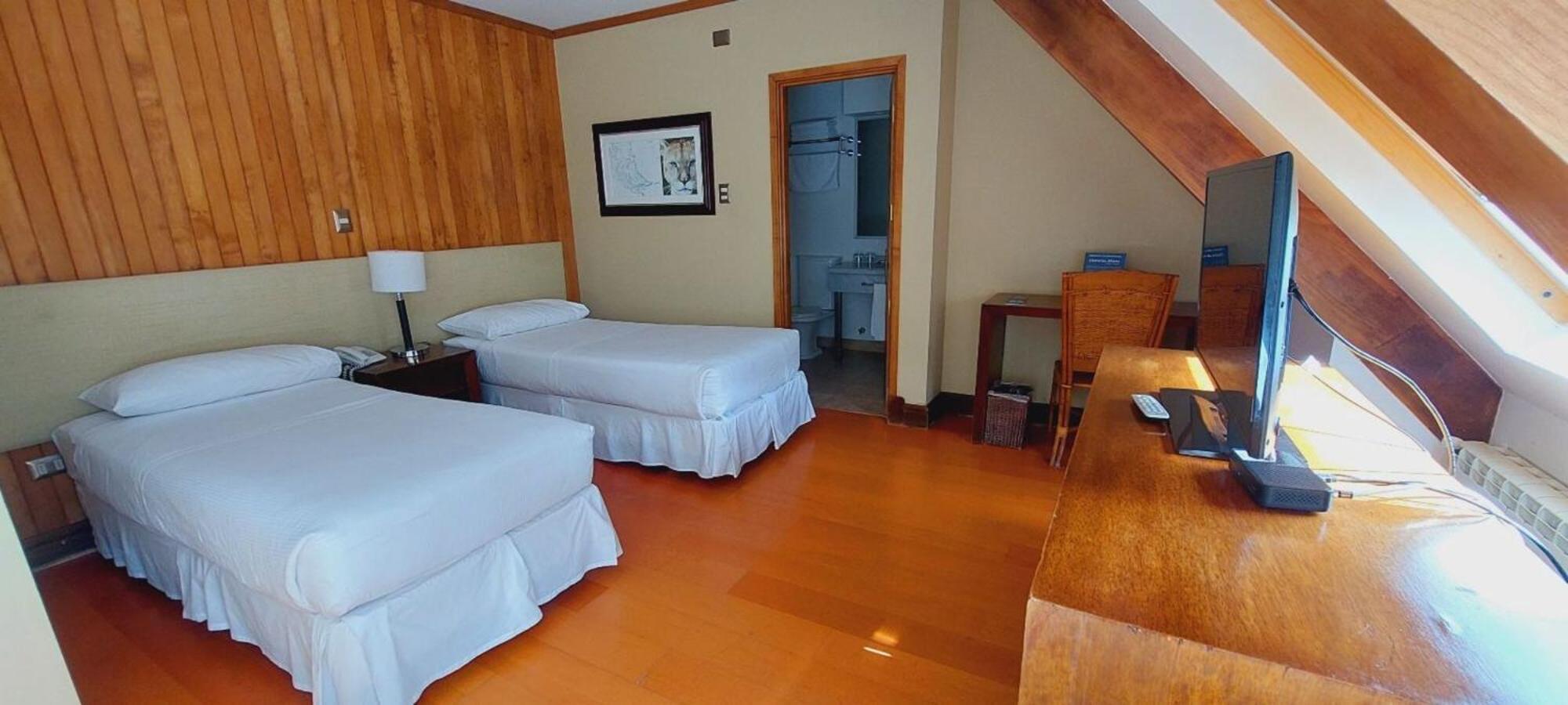 Hotel Y Cabanas Llanuras De Diana - Caja Los Andes Puerto Natales Dış mekan fotoğraf